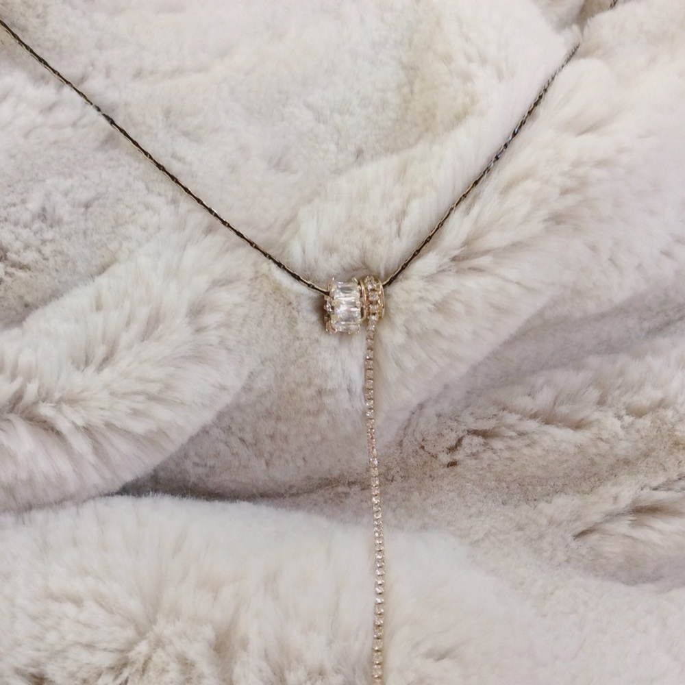 Rhinestone Ring Pendant Necklace